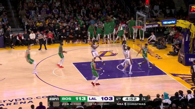 【2023年12月26日 凯尔特人vs湖人集锦】空配连线美如画！ 怀特空接妙传塔图姆双手炸筐