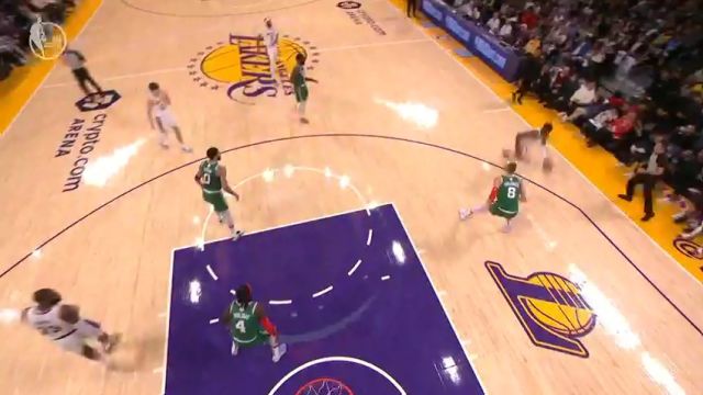 【2023年12月26日 凯尔特人vs湖人集锦】八村垒势大力沉单臂劈扣 皓篮球兴奋高喊：让我想起了乔丹！