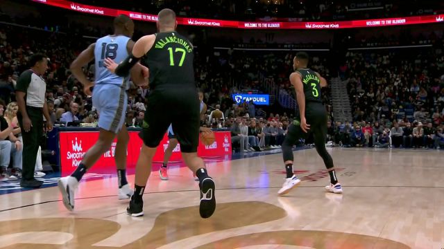 【2023年12月27日 灰熊vs鹈鹕集锦】敲山震虎！莫兰特突破溜底线 飞身回头望月上篮得手