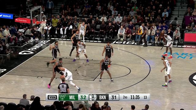 【2023年12月28日 雄鹿vs篮网集锦】杀人还要诛心 字母哥人缝闪转腾挪强硬上篮打进还有加罚