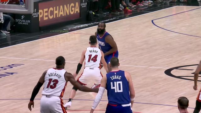 【2024年01月02日 热火vs快船集锦】施展招牌绝技 哈登无视防守撤步三分稳稳命中