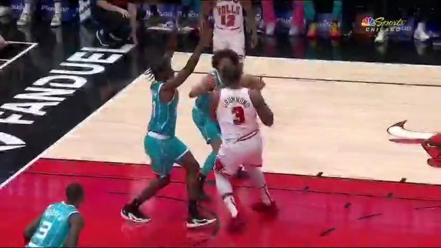 【2024年01月06日 黄蜂vs公牛集锦】各个视角的回看全都放一遍 庄神禁区起舞单臂隔扣