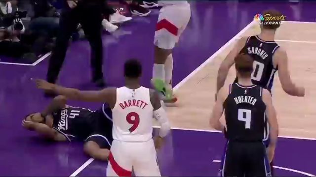 【2024年01月06日】NBA常规赛：猛龙vs国王第4节英文原声录像回放