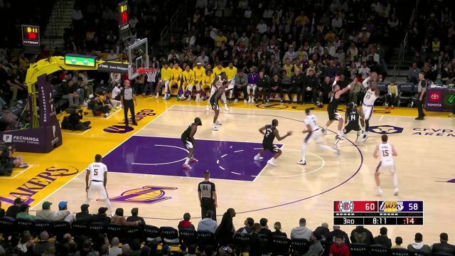 【2024年01月08日 快船vs湖人集锦】成功反超比分！ 雷迪什底角三分出手稳稳命中