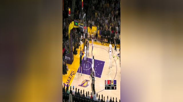 【2024年01月08日 快船vs湖人集锦】孙世睿：小卡打雷迪什叭叭的 跟打儿子似的