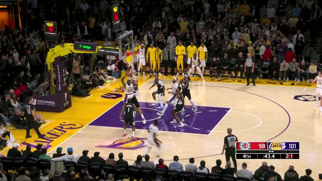 【2024年01月08日 快船vs湖人集锦】胜利的天平正在向湖人倾斜！ 詹姆斯蛮牛冲撞漂移上篮命中