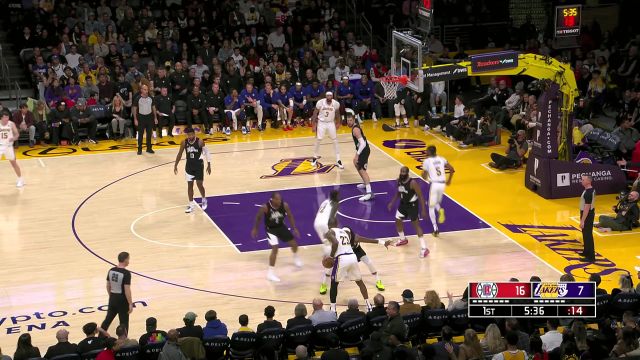 【2024年01月08日 快船vs湖人集锦】在我面前又何妨！ 詹姆斯迎着防守三分出手稳稳命中