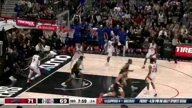 【2024年01月11日 猛龙vs快船集锦】华山又要被劈开了 乔大将军顶开小黑战斧重扣势大力沉