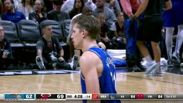 【2024年01月13日 魔术vs热火集锦】三分如箭猛追分！魔术外线传导觅得良机 英格尔斯底角发炮一发入魂