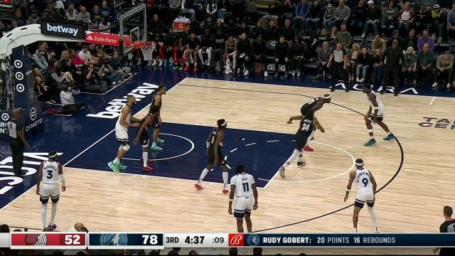 【2024年01月13日 开拓者vs森林狼集锦】精彩至极！麦克丹尼尔斯甩开防守上演滑翔劈扣