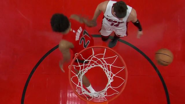 【2024年01月18日 热火vs猛龙集锦】猛虎下山势不可挡！巴雷特脚底生风甩开巴特勒暴力砸扣