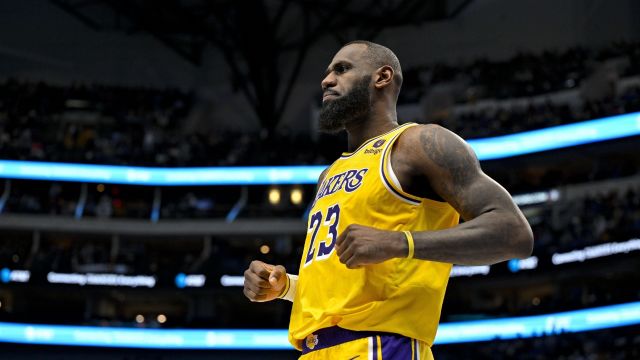 【2024年01月18日 独行侠vs湖人集锦】四万分倒计时！詹姆斯砍25分率队取胜 剩下409分或需17场打破