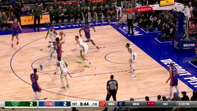 【2024年01月21日 雄鹿vs活塞集锦】一山更有一山高！杜伦力压大洛完成空中接力扣篮