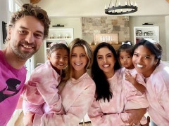 科比大女儿满21岁！瓦妮莎晒母女合影 加索尔送祝福：非常爱你