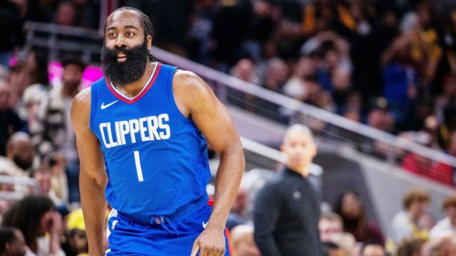 【2024年01月24日 湖人vs快船集锦】快船全队6人得分上双力克湖人！小卡砍生涯第二次三双，快船与前三的胜场差仅剩1.5，湖人战绩与爵士持平