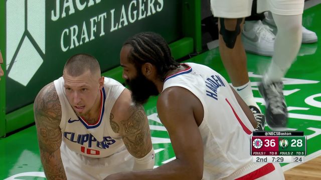 【2024年01月28日 快船vs凯尔特人集锦】哈登三分出手被垫脚 杰伦-布朗被裁判认定为一级恶意犯规