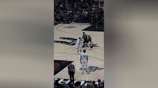 【2024年01月28日 森林狼vs马刺集锦】老乡何苦为难老乡！文班亚马山姆高德过人戏耍戈贝尔