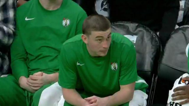 【2024年01月30日】NBA常规赛：鹈鹕vs凯尔特人第3节英文原声录像回放