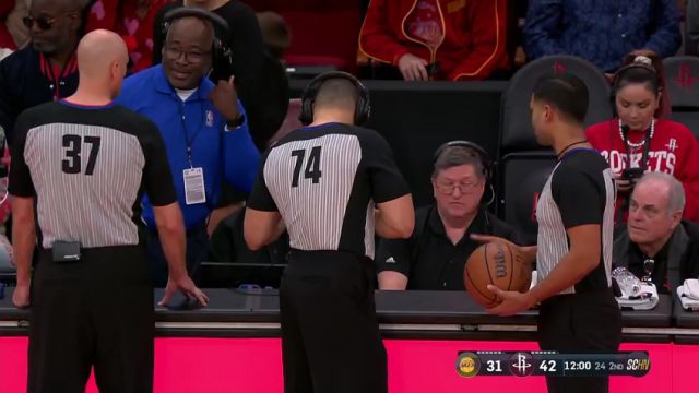 【2024年01月30日】NBA常规赛：湖人vs火箭第2节英文原声录像回放