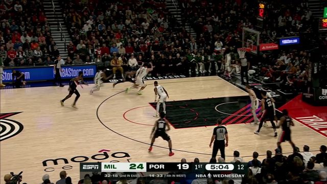 【2024年02月01日 雄鹿vs开拓者集锦】巨灵神的愤怒 大洛连续无情封盖让开拓者进攻无功而返