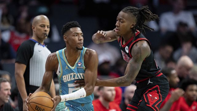 【2024年02月01日 公牛vs黄蜂集锦】公牛117-110黄蜂 怀特35分公牛送黄蜂5连败