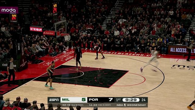 【2024年02月01日 雄鹿vs开拓者集锦】默契配合打穿防守 米德尔顿与字母哥空接暴扣自信十足