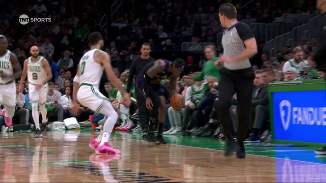 【2024年02月02日 湖人vs凯尔特人集锦】希望并无大碍！ 范德比尔特非接触脚踝受伤让人揪心