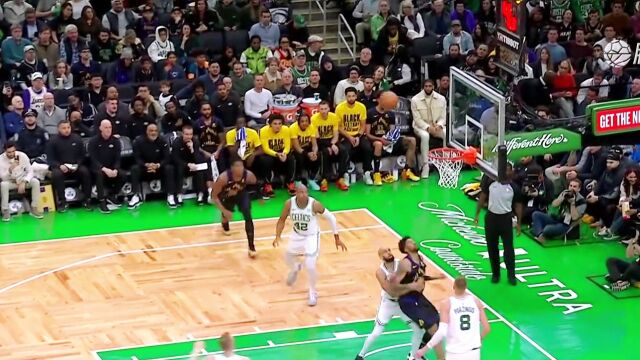 【2024年02月02日 湖人vs凯尔特人集锦】绿军这是怎么啦！连续失误送湖人反击！