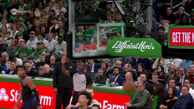 【2024年02月02日 湖人vs凯尔特人集锦】进化为三分大队！湖人全民皆兵连续扔进五记三分