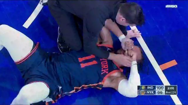 【2024年02月02日】步行者vs尼克斯第4节英文原声录像回放