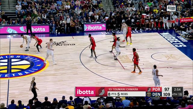 【2024年02月05日 开拓者vs掘金集锦】掘金多点突分默契轮转 波普接球三分一发入魂杀死比赛