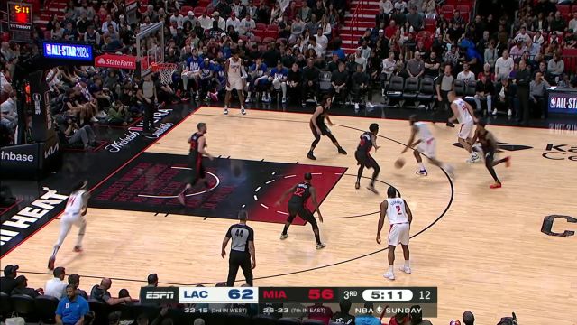 【2024年02月05日 快船vs热火集锦】哈登妙传仙人指路 曼恩心领神会上演空接暴扣