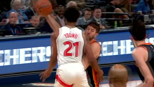 【2024年02月05日 猛龙vs雷霆集锦】配合相当默契！ 米西奇妙传霍姆格伦双手大力灌筐