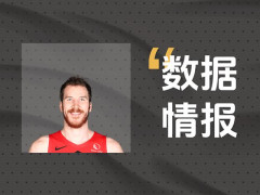 状态不俗！珀尔特尔半场8中5砍下10分5板，球队处于落后中