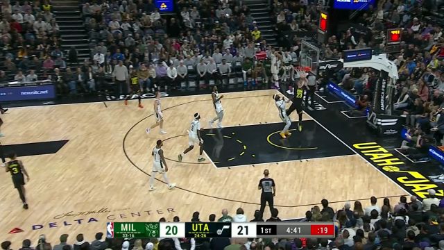 【2024年02月05日 雄鹿vs爵士集锦】传的恰到好处！基扬特-乔治中圈发牌妙传篮下的马尔卡宁心领神会空接暴扣