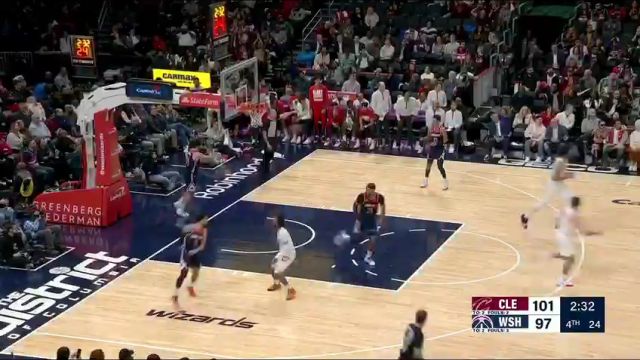 【2024年02月08日 骑士vs奇才集锦】迎着库兹马直接来 米切尔飘逸三分压哨命中