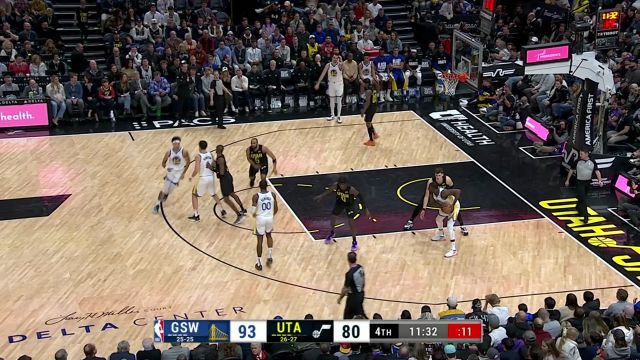 【2024年02月13日 勇士vs爵士集锦】凭借经验再次建功 克莱造成邓恩犯规打成2+1