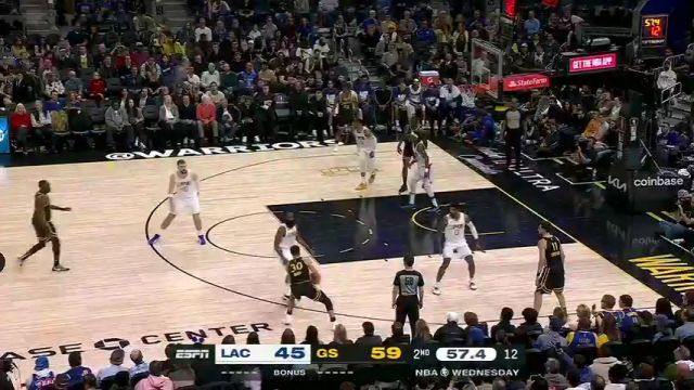 【2024年02月15日 快船vs勇士集锦】这么多年了太了解你了 库里假动作被哈登识破送迎面大帽