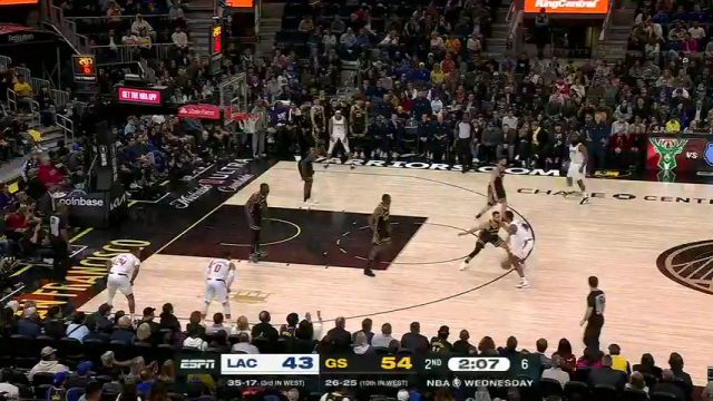 【2024年02月15日 快船vs勇士集锦】威少失误遭格林抢断 中路直突不传真上完成挂筐暴扣