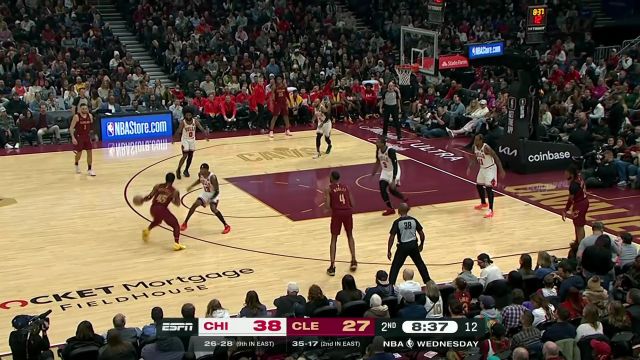 【2024年02月15日 公牛vs骑士集锦】黑云压城城欲摧！克雷格紧密盯防追身大帽扇懵米切尔