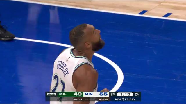 【2024年02月24日】雄鹿vs森林狼第2节英文原声录像回放