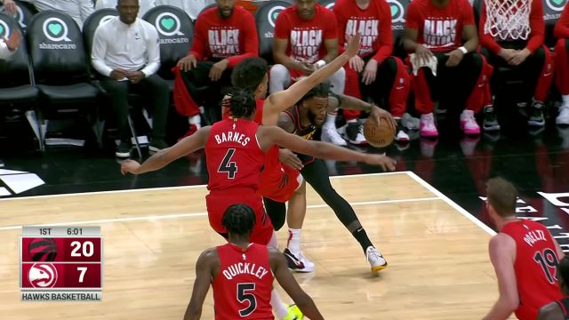 【2024年02月24日 猛龙vs老鹰集锦】晃得找不到北！ 萨迪克-贝胯下回拉晃倒恩沃拉三分稳稳命中