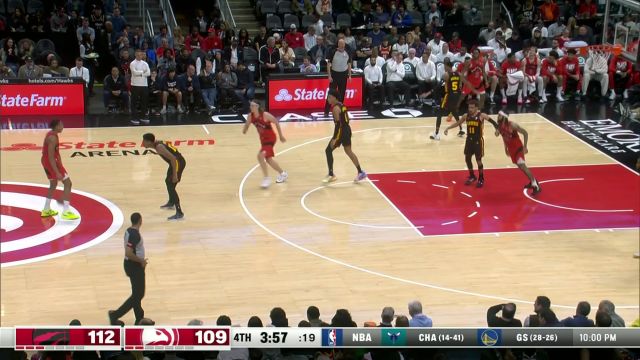 【2024年02月24日 猛龙vs老鹰集锦】势必要拿下比赛胜利！ 斯科蒂-巴恩斯连续冲击内线扣篮得手