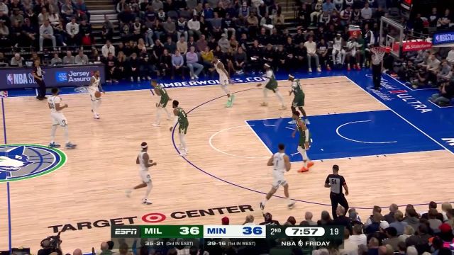 【2024年02月24日 雄鹿vs森林狼集锦】配合天衣无缝！李凯尔高抛喂饼戈登空接反手重扣还造加罚