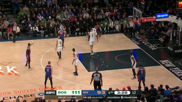 【2024年02月25日 凯尔特人vs尼克斯集锦】真正的攻防一体开始体现出来了 波尔津吉斯大帽麦克布莱德随后连线怀特空接暴扣