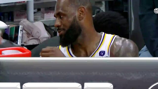 【2024年02月26日 湖人vs太阳集锦】拉塞尔横传詹姆斯飚中三分！