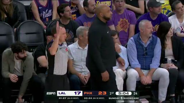 【2024年02月26日】湖人vs太阳第1节中文解说录像回放