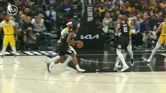 【2024年02月29日 湖人vs快船集锦】小卡单臂擎天勾手迎射浓眉哥