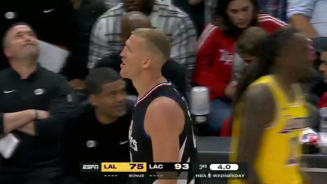 【2024年02月29日】湖人vs快船第3节中文解说录像回放