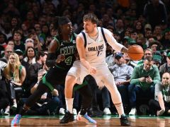 三战112+41+32却1胜2负 东契奇再创4纪录吞惨败 MVP难了